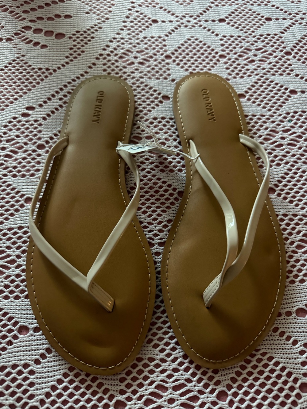 Old Navy Women's Brown Footbed Flip Flop Sandals with Cream Straps